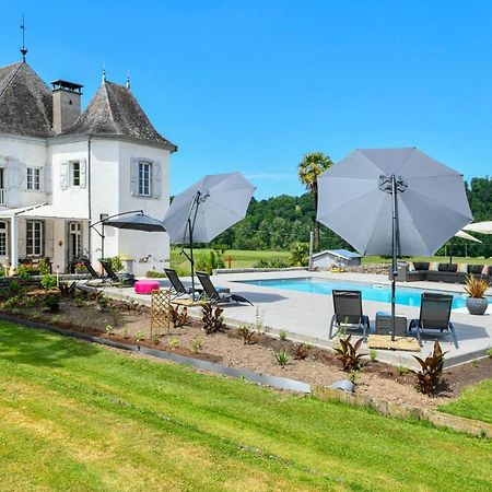 Chateau De Heaas Feas Exterior photo